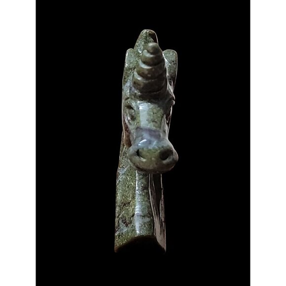 Dragon Blood Unicorn Figurine Detail Carved Gemstone Healing  Head Green Purple - Picture 16 of 16